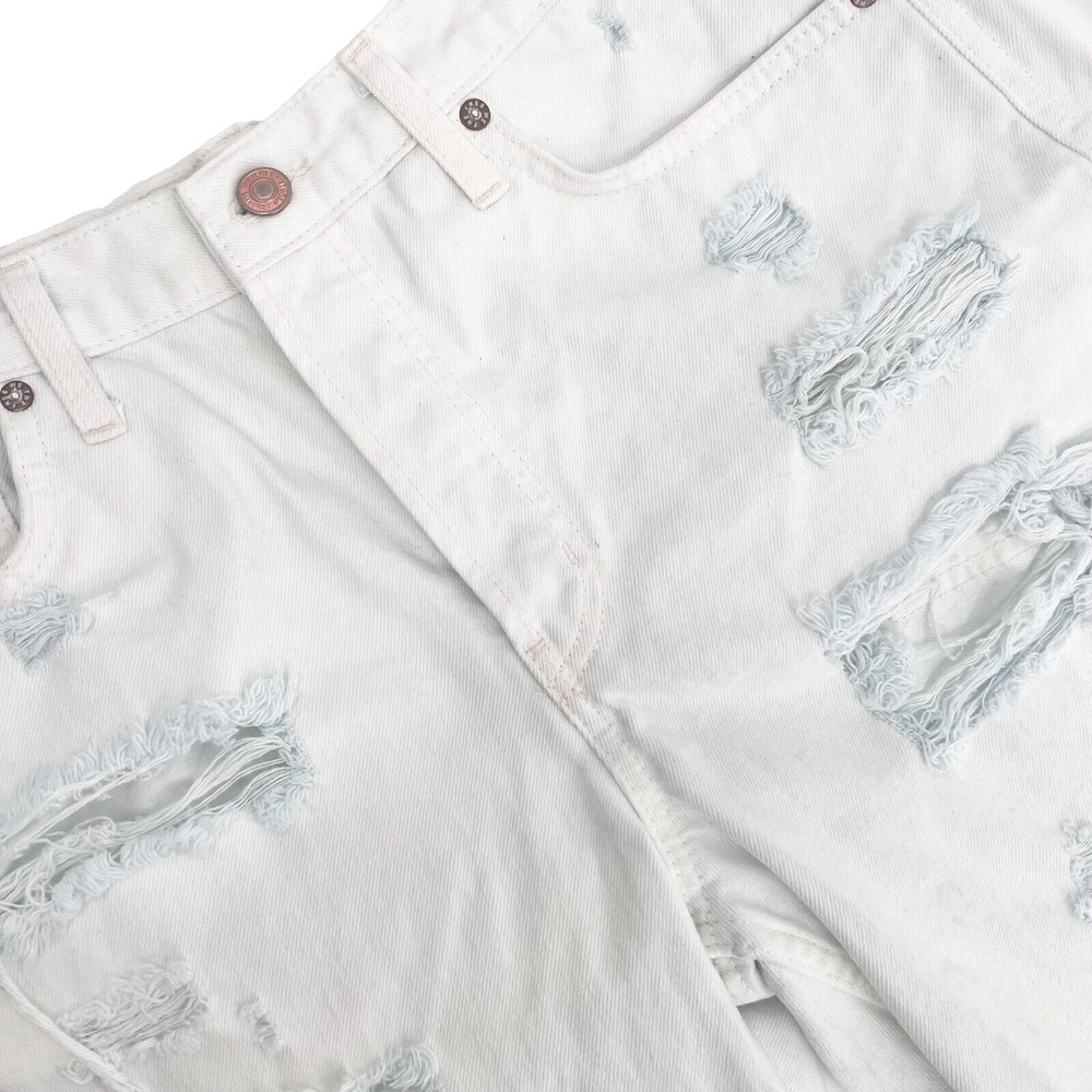 WE THE FREE Women's Size 31 White Distressed Button-Fly Denim Jean Shorts Jorts